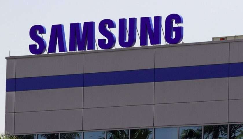 Samsung Expects 2024 Tech Demand Revival After Chip Loss