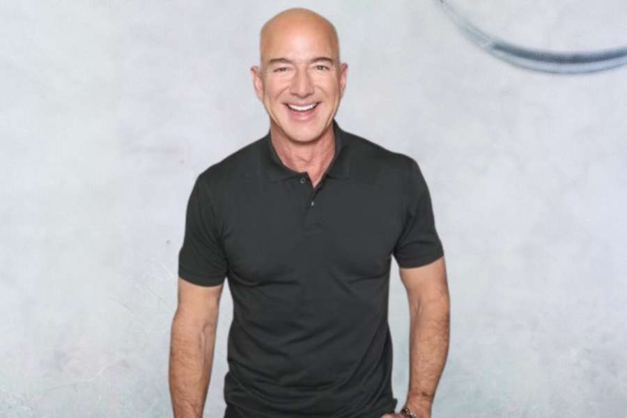 Jeff Bezos Sells Approximately $2 Billion in Amazon Stock
